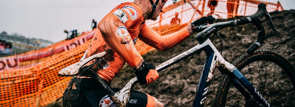 SELLE ITALIA - Asiento Flite Boost Superflow 248 x 145 mm